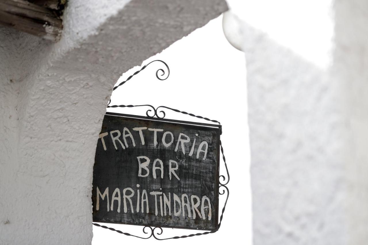 Maria Tindara La Locanda Vulcano  Bagian luar foto